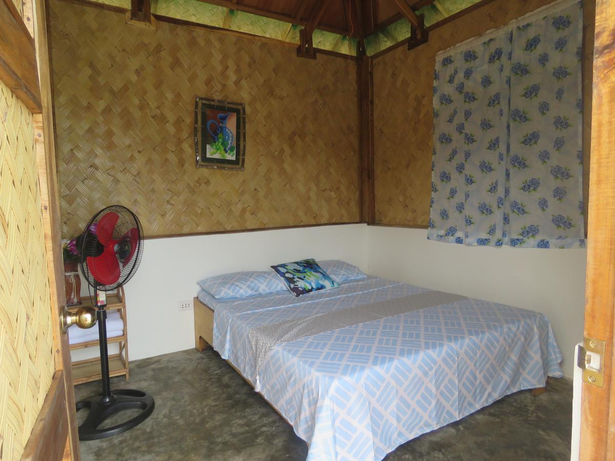 Bella Louise Lodging House Bar And Resto Busuanga Exterior photo