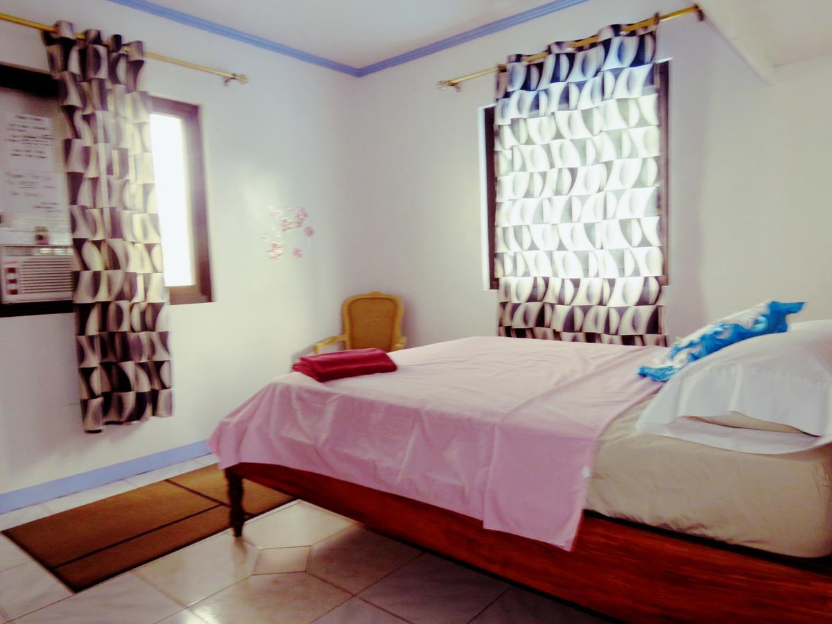 Bella Louise Lodging House Bar And Resto Busuanga Exterior photo