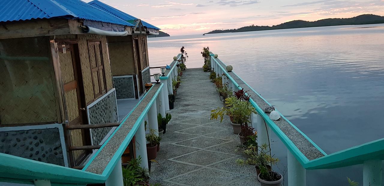 Bella Louise Lodging House Bar And Resto Busuanga Exterior photo