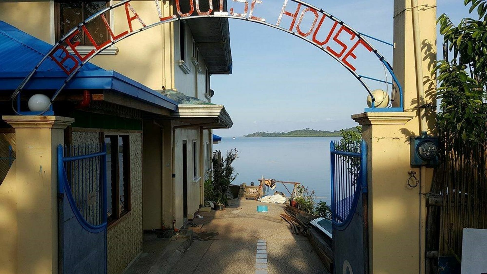 Bella Louise Lodging House Bar And Resto Busuanga Exterior photo